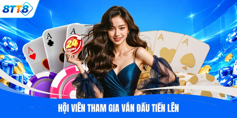 Hội viên tham gia ván đấu tiến lên